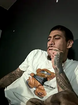 busnfatnutsLildee online show from November 3, 2025, 9:21 am