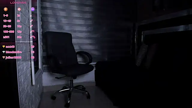 Snapshot of sheyla__ebony chatting on February 16, 2026, 10:11 am sheyla ebony online show from February 16, 2026, 10:11 am