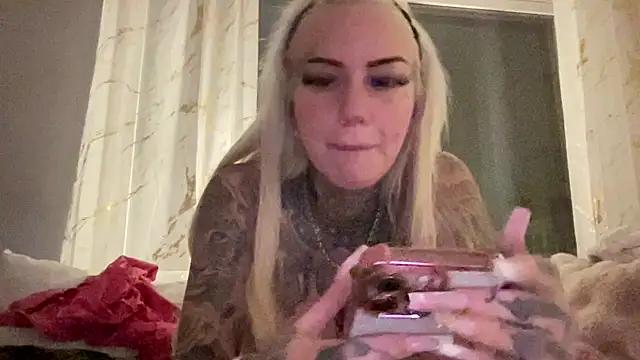 paulinaalatalo online show from March 11, 2026, 6:47 pm