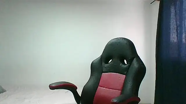 adri89-g online show from February 8, 2026, 9:18 pm