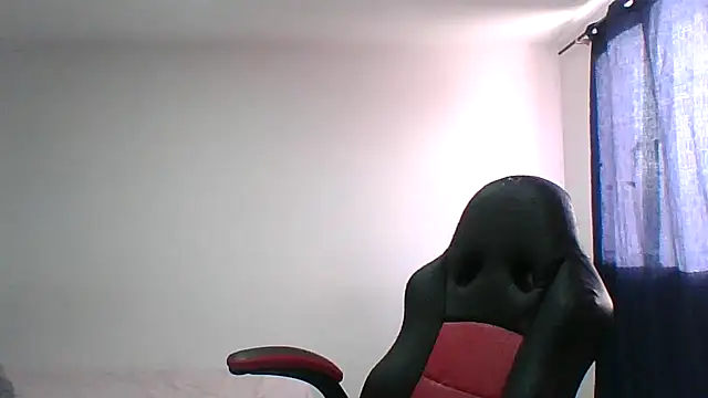 adri89-g online show from February 9, 2026, 12:31 pm