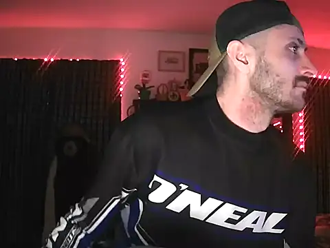 HarmoniousPhantasm3 online show from March 16, 2026, 12:42 pm