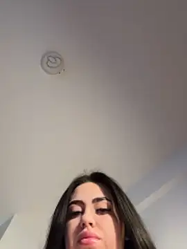 Snapshot of Andrestarr chatting on March 19, 2026, 2:32 pm Andrestarr online show from March 19, 2026, 2:32 pm