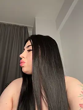 Snapshot of Andrestarr chatting on March 27, 2026, 7:24 pm Andrestarr online show from March 27, 2026, 7:24 pm