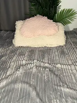 Snapshot of Andrestarr chatting on April 8, 2026, 6:30 pm Andrestarr online show from April 8, 2026, 6:30 pm