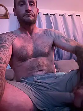 Snapshot of skip69xxx chatting on July 2, 2026, 7:14 am skip69xxx online show from July 2, 2026, 7:14 am