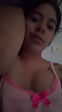 Snapshot of Dante_cati chatting on October 15, 2025, 4:40 pm Dante cati online show from October 15, 2025, 4:40 pm