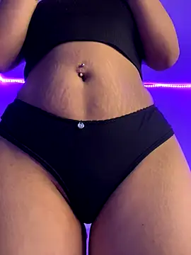 Daliila 11 online show from November 17, 2025, 2:50 am