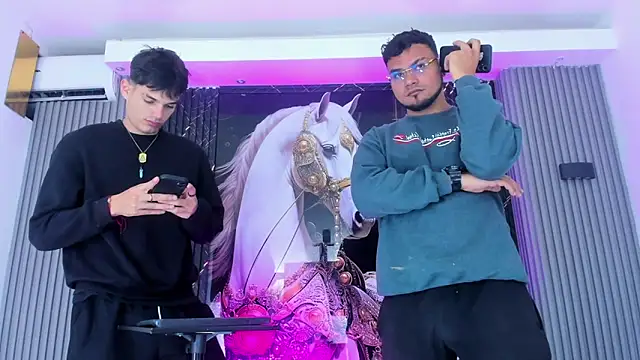 Iam Steven online show from November 21, 2025, 11:42 am