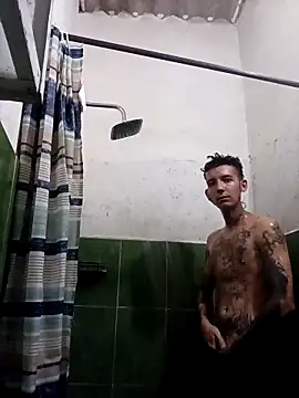 LaParKa31 online show from November 12, 2025, 1:06 am