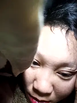 bonnie-00 online show from November 29, 2025, 8:45 pm