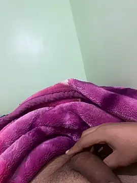 Snapshot of ali__ali210 chatting on February 1, 2026, 5:22 pm ali ali210 online show from February 1, 2026, 5:22 pm