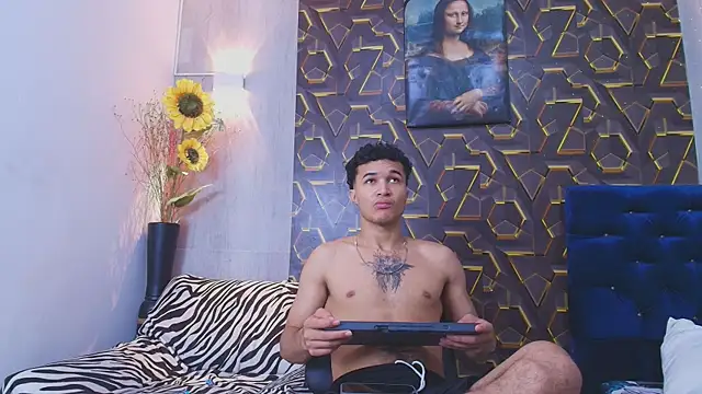 Snapshot of fire_drako_ chatting on June 21, 2026, 10:34 pm fire drako online show from June 21, 2026, 10:34 pm