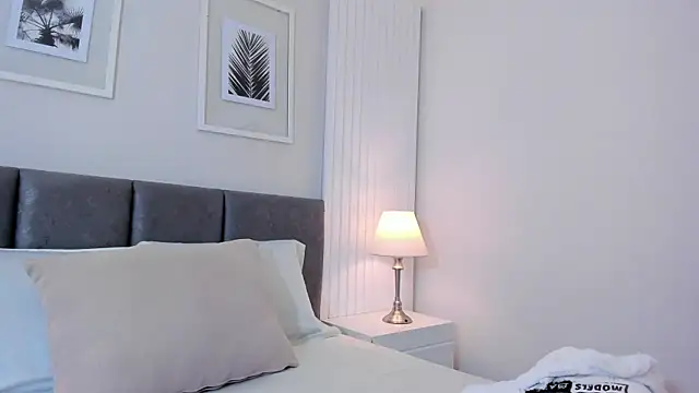 cherry skinny  online show from November 26, 2025, 3:51 am