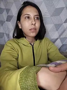 Snapshot of scarletoficial chatting on June 16, 2026, 12:35 am scarletoficial online show from June 16, 2026, 12:35 am