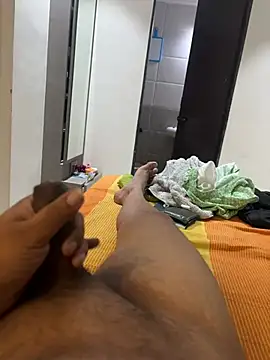 Snapshot of Adityashivani_143 chatting on June 18, 2026, 2:34 am Adityashivani 143 online show from June 18, 2026, 2:34 am