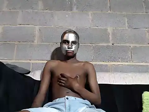 Snapshot of Romeo_Favent chatting on September 18, 2025, 4:31 pm Romeo Favent online show from September 18, 2025, 4:31 pm