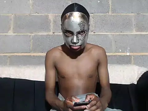 Snapshot of Romeo_Favent chatting on September 28, 2025, 1:11 am Romeo Favent online show from September 28, 2025, 1:11 am