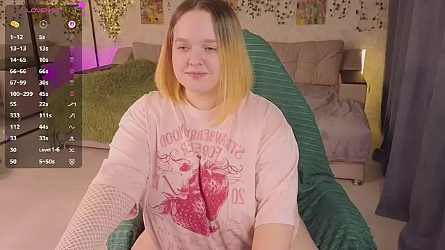 Aki nohana online show from October 31, 2025, 12:39 pm