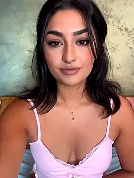 Mia spicyy online show from October 20, 2025, 8:37 am