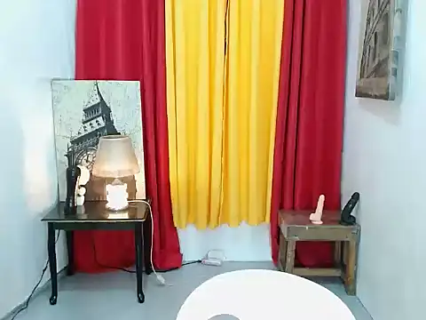 Snapshot of Isabel_Daza chatting on September 19, 2025, 10:16 am Isabel Daza online show from September 19, 2025, 10:16 am