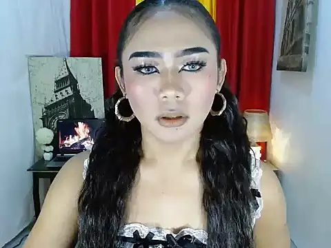 Snapshot of Isabel_Daza chatting on September 22, 2025, 8:16 am Isabel Daza online show from September 22, 2025, 8:16 am