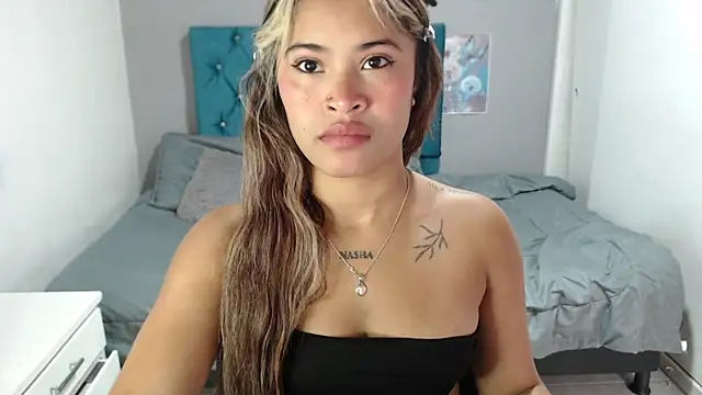 Snapshot of mia_sexgirl chatting on March 19, 2026, 12:20 pm mia sexgirl online show from March 19, 2026, 12:20 pm