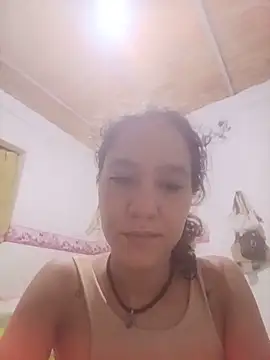 lilyhot1997 online show from May 14, 2026, 1:40 pm