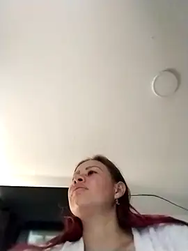 LaraCaliente online show from February 25, 2026, 12:59 pm