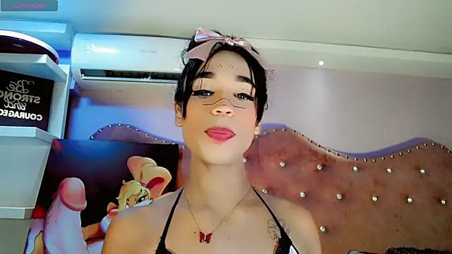 JessiscaWalker online show from October 14, 2025, 7:58 pm