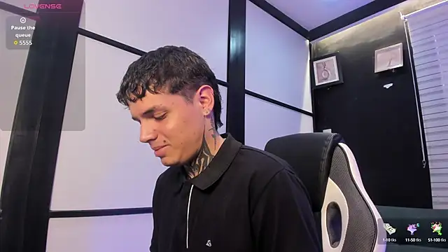 Declan-Fox online show from October 9, 2025, 12:25 pm