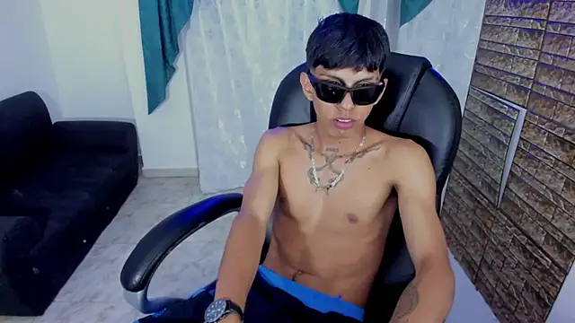 Axeel Boy online show from September 17, 2025, 4:25 am