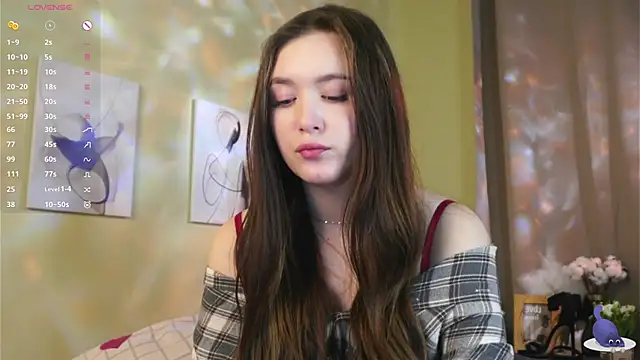 AlinaOrf online show from February 4, 2026, 5:02 am