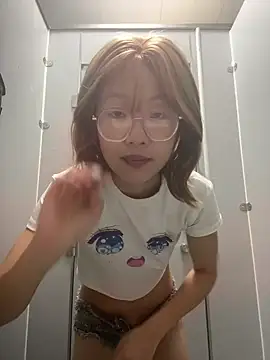 Snapshot of xiaomugouya chatting on May 4, 2026, 4:19 am xiaomugouya online show from May 4, 2026, 4:19 am