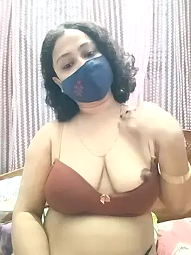 Deliciouskimi online show from January 7, 2026, 12:29 pm