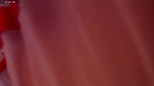Ava Raye online show from May 28, 2026, 7:11 pm