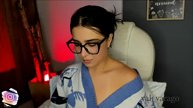 val varago online show from November 1, 2025, 5:31 am