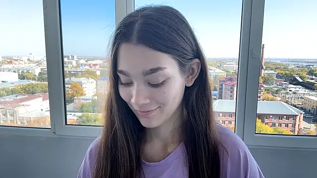 Cuteviola online show from September 30, 2025, 4:28 am