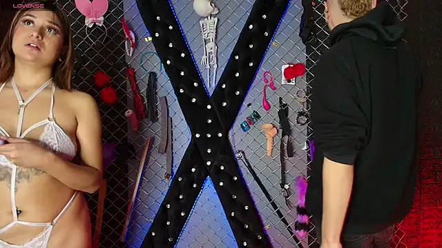 Dmorningstar bdsm online show from November 29, 2025, 7:39 pm