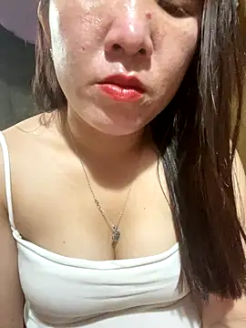 Luna-ass online show from November 6, 2025, 12:55 am