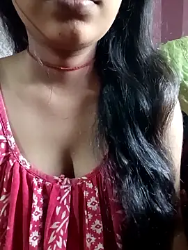 Snapshot of soni2005 chatting on February 27, 2026, 10:48 am soni2005 online show from February 27, 2026, 10:48 am