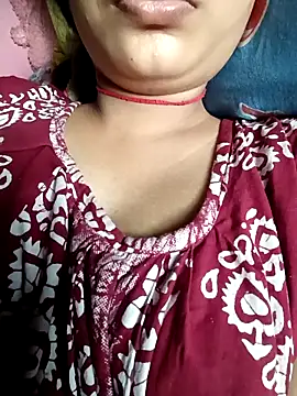 Snapshot of soni2005 chatting on March 2, 2026, 2:03 am soni2005 online show from March 2, 2026, 2:03 am