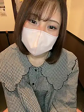 Hiyori roripop ch online show from April 17, 2026, 9:23 am