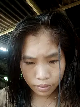 Snapshot of Luyen004 chatting on October 4, 2025, 4:21 am Luyen004 online show from October 4, 2025, 4:21 am