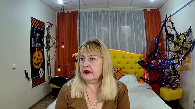 EmmaEllison online show from October 26, 2025, 7:03 am