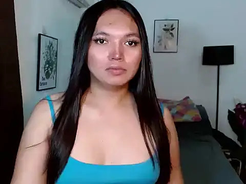 Snapshot of Nikki_Karishma chatting on December 19, 2025, 5:58 am Nikki Karishma online show from December 19, 2025, 5:58 am