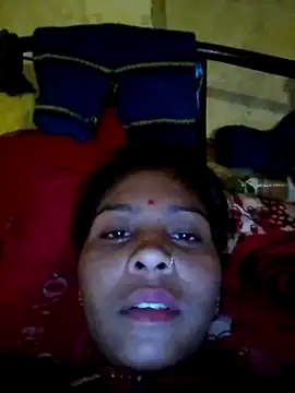 Snapshot of Sort_xr12 chatting on October 29, 2025, 4:53 pm Sort xr12 online show from October 29, 2025, 4:53 pm