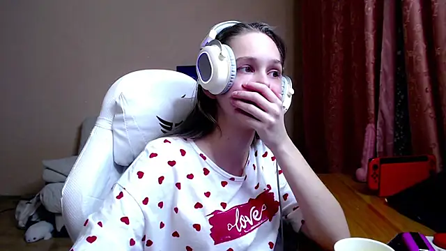 SharybbFace online show from October 31, 2025, 3:13 pm