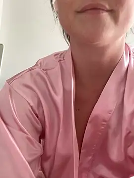 Mia Winters online show from September 13, 2025, 3:12 pm