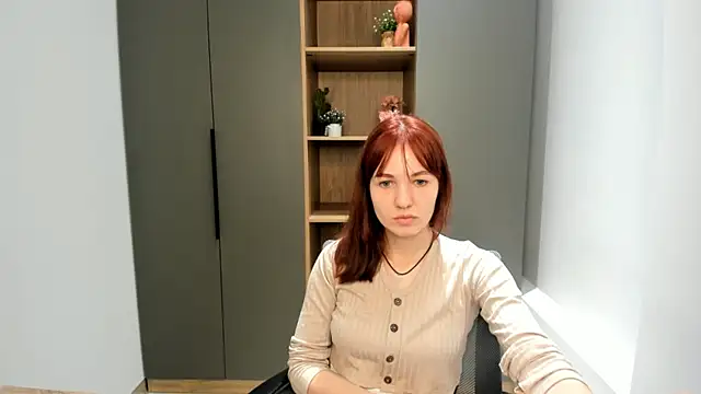 Snapshot of JenineTabora chatting on September 17, 2025, 7:54 am JenineTabora online show from September 17, 2025, 7:54 am